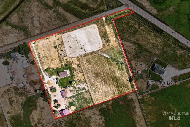 $800,000 | 9177 Brill Road, Emmett, ID 83617