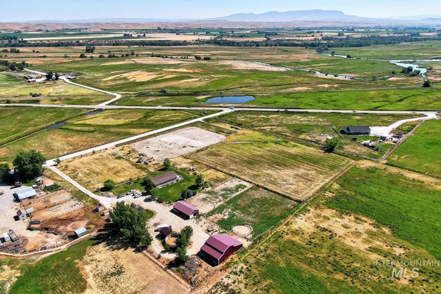 $800,000 | 9177 Brill Road, Emmett, ID 83617