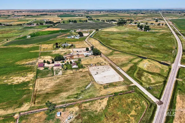 $800,000 | 9177 Brill Road, Emmett, ID 83617