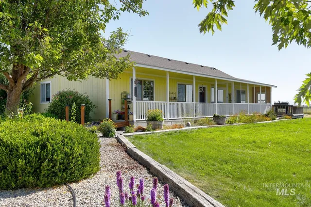 $800,000 | 9177 Brill Road, Emmett, ID 83617