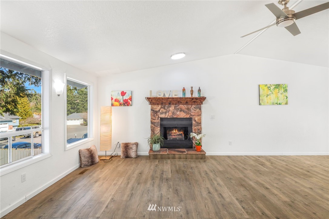 1431 Welling Road Bellingham, WA 98226 - Photo 16 of 40