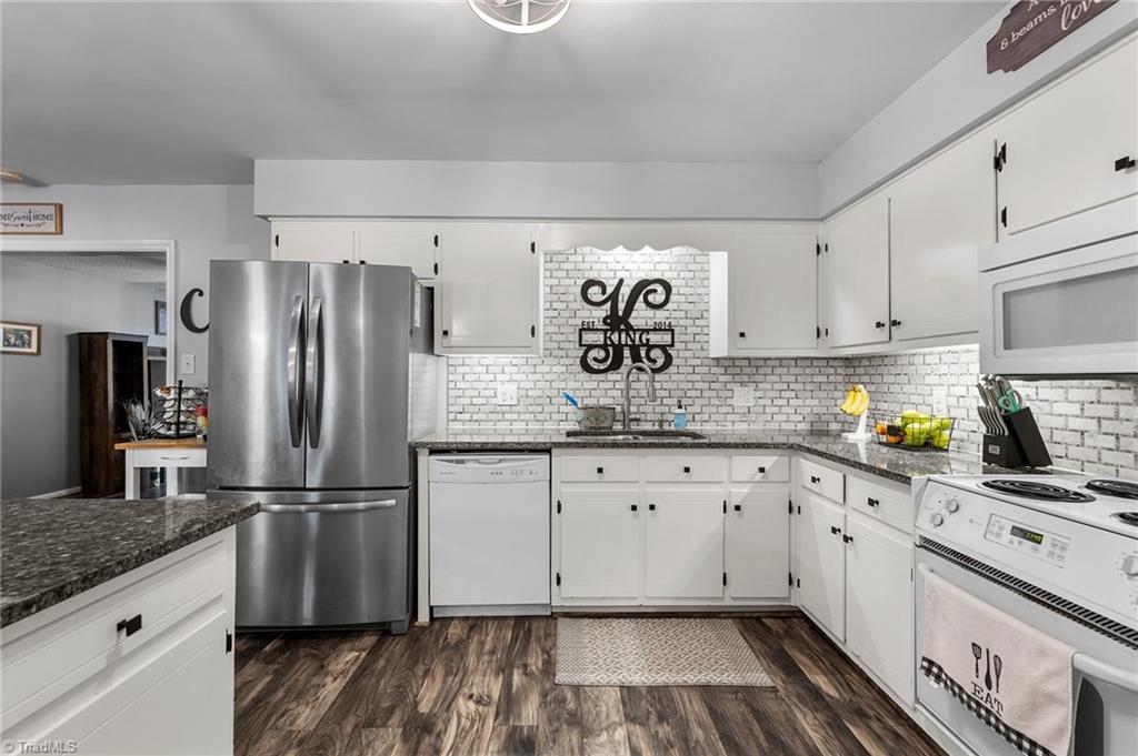 275 Edgewood Church Road Mebane, NC 27302 - Photo 7 of 24 Gallery Image 7