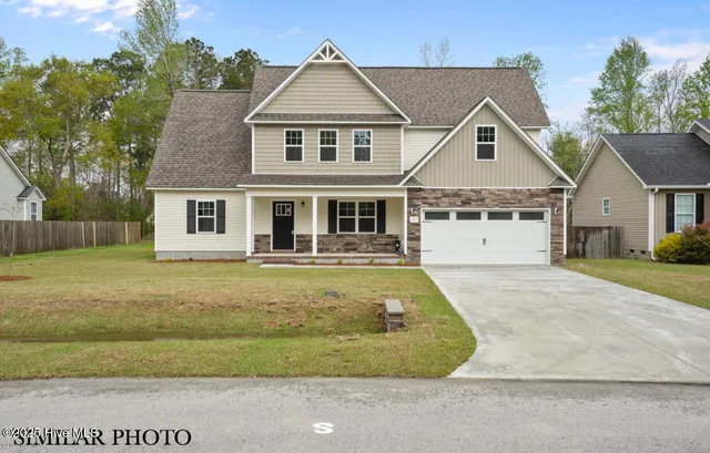 $368,900 | 803 Tupelo Tree Drive, Hubert, NC 28539