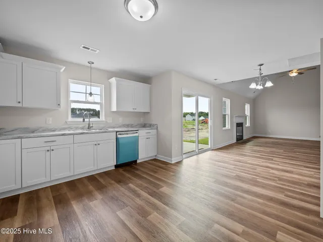 $368,900 | 803 Tupelo Tree Drive, Hubert, NC 28539