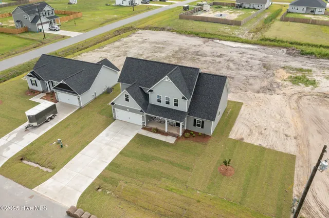 $368,900 | 803 Tupelo Tree Drive, Hubert, NC 28539