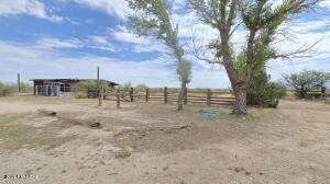 5008 North Joe Hines Road Willcox, AZ 85643 - Photo 21 of 27 20260902164638307945000000