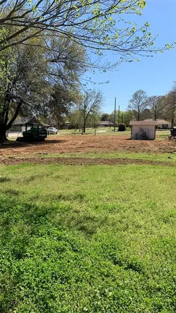 a view of yard with outdoor space