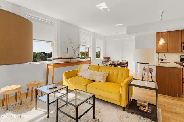 $2,395 | 65 3rd Street, Unit 504, Troy, NY 12180