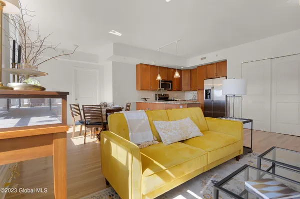 $2,395 | 65 3rd Street, Unit 503, Troy, NY 12180