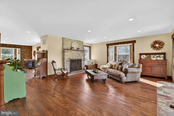 $1,299,900 | 720 Hobbs Road, Wayne, PA 19087