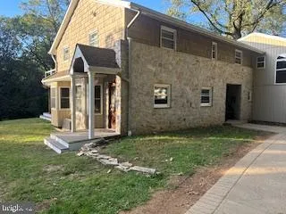 $1,299,900 | 720 Hobbs Road, Wayne, PA 19087