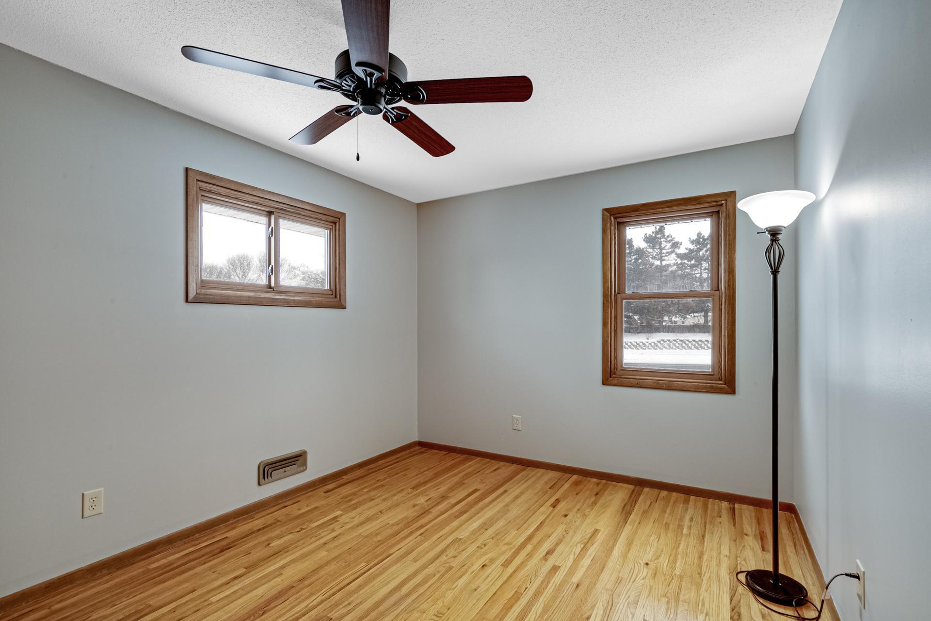 6724 West River Road Brooklyn Center, MN 55430 - Photo 10 of 18