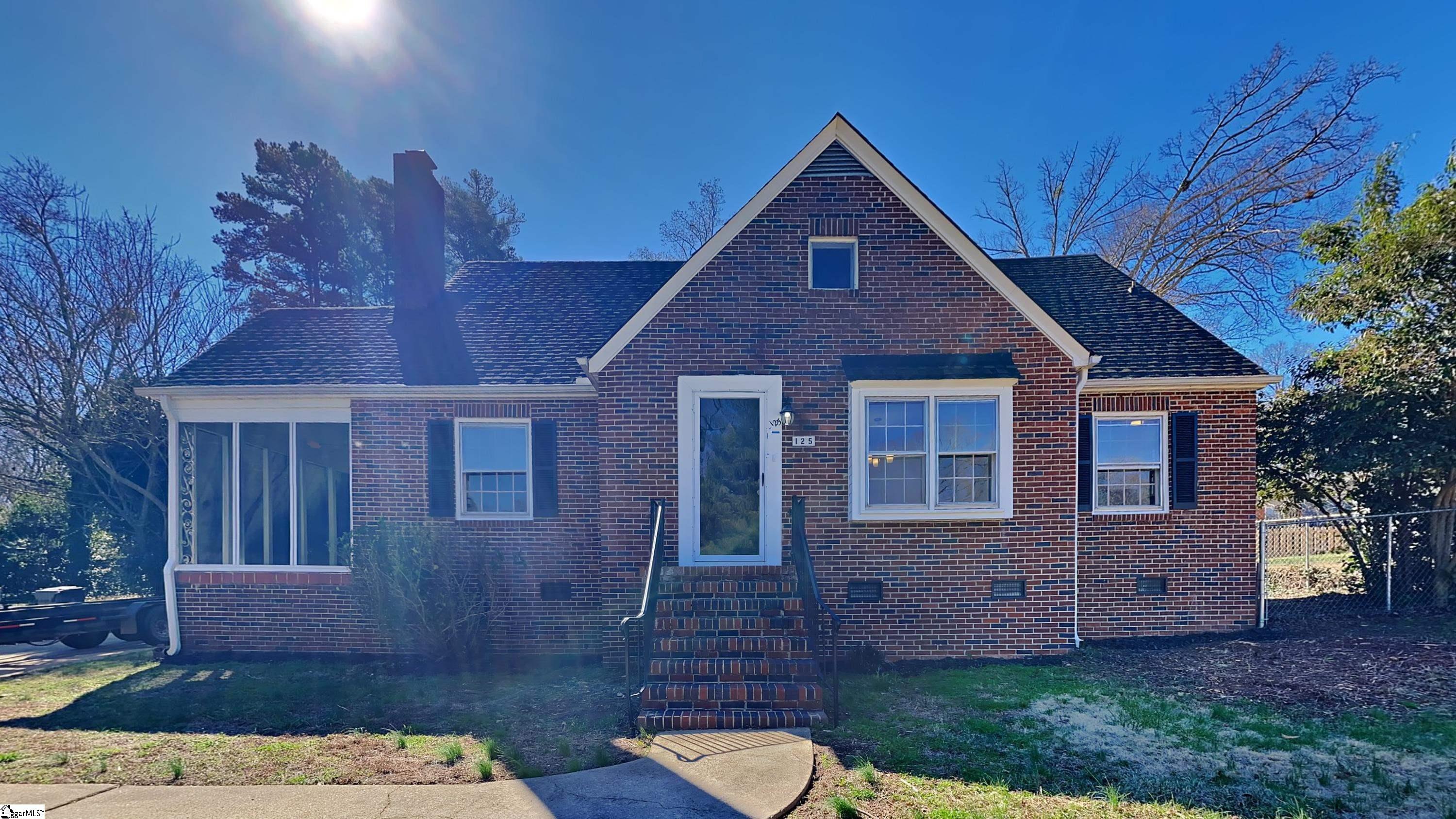125 Penarth Road Spartanburg, SC 29301 - Photo 1 of 14 Gallery Image 1