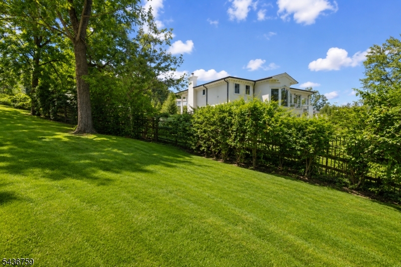 46 Ideal Street Gillette, NJ 07933 - Photo 32 of 47