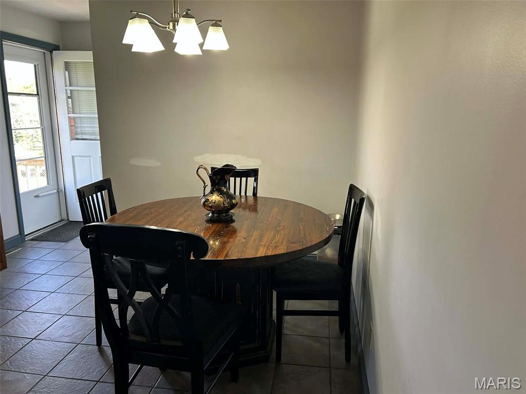 35 Cherokee Trail Hannibal, MO 63401 - Photo 11 of 24