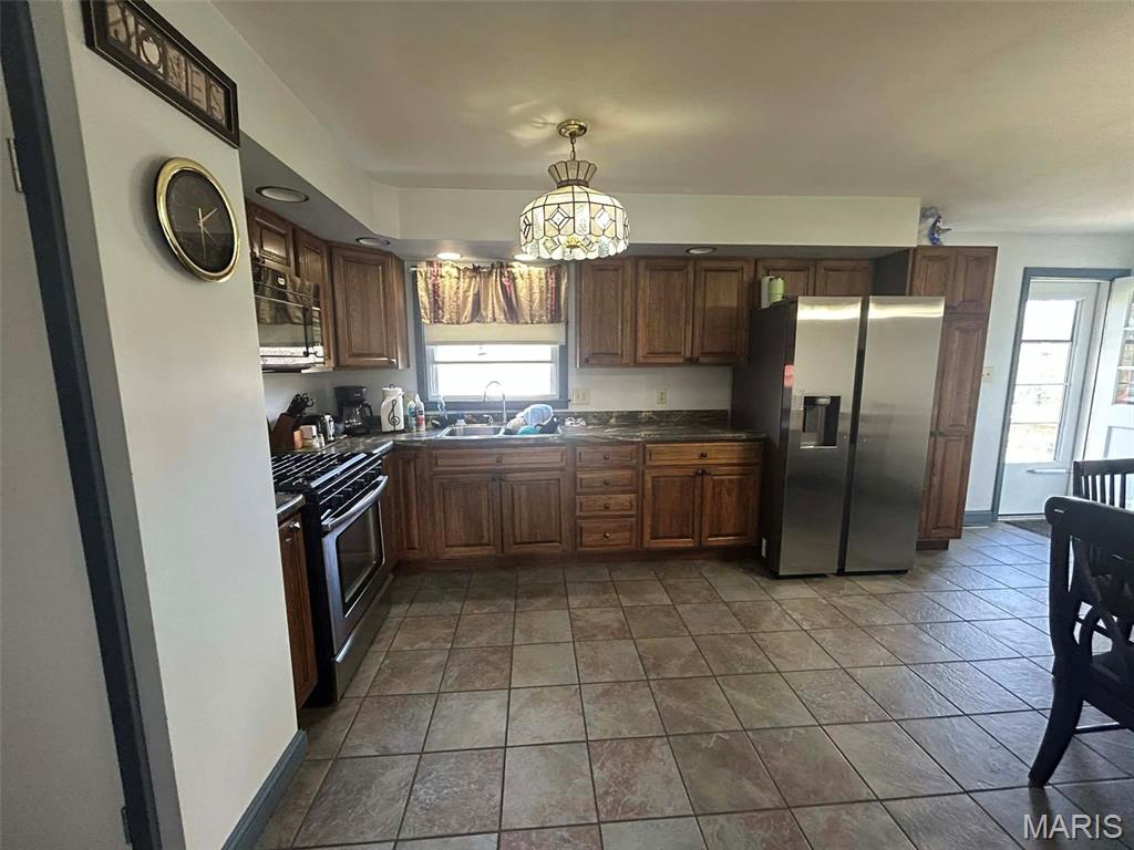 35 Cherokee Trail Hannibal, MO 63401 - Photo 12 of 24