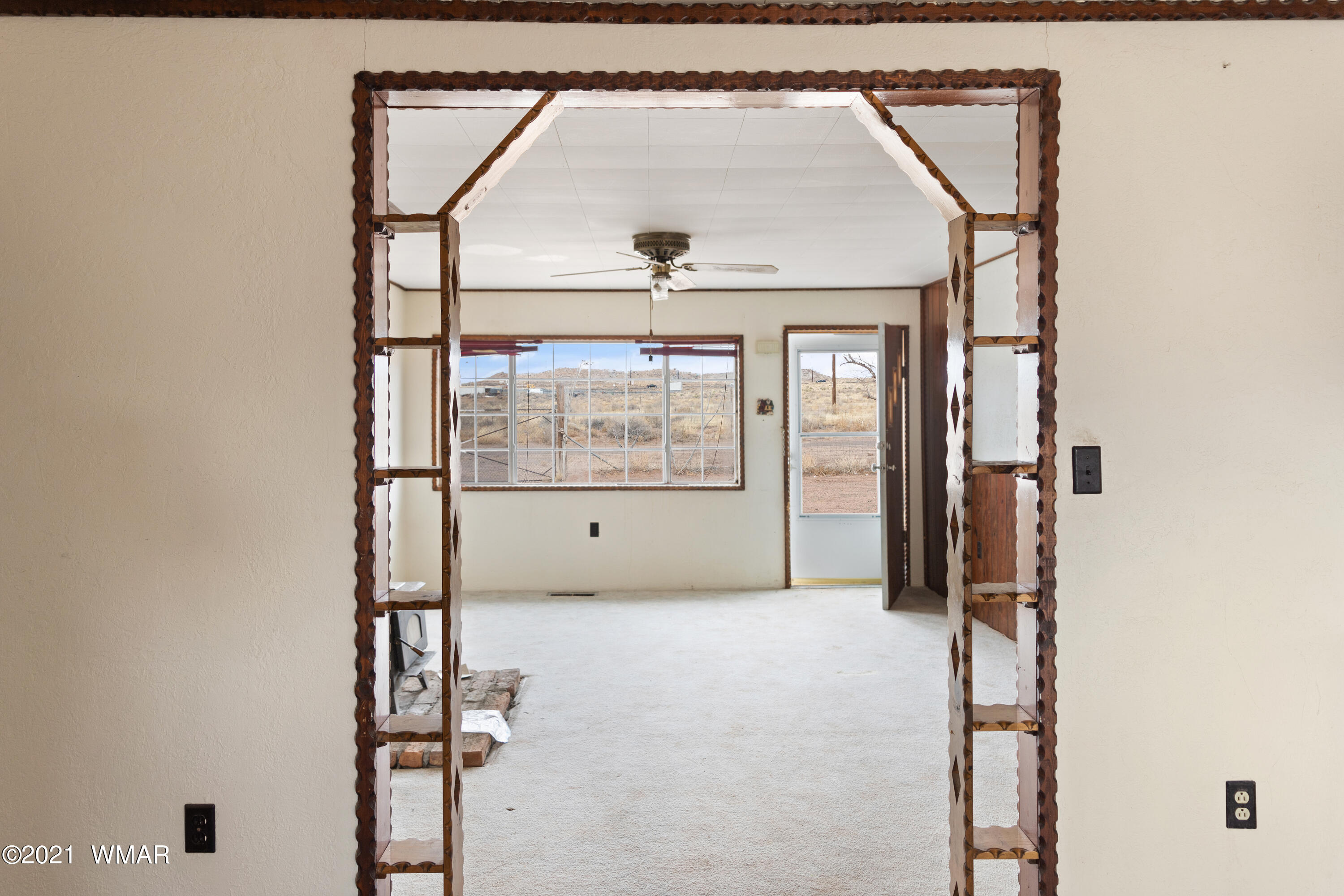 9237 Northern Star Road Holbrook, AZ 86025 - Photo 3 of 21 Gallery Image 3