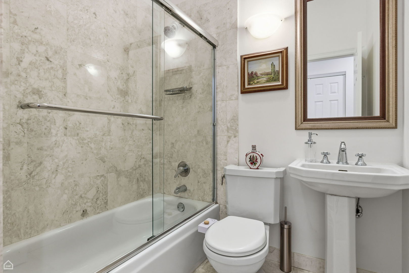 2833 North Burling Street, Unit 3N Chicago, IL 60657 - Photo 14 of 20