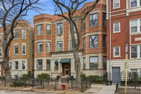 $649,500 | 2833 North Burling Street, Unit 3N, Chicago, IL 60657