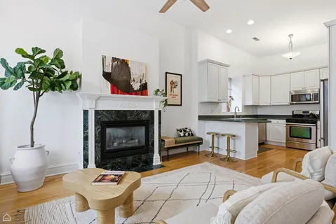 $649,500 | 2833 North Burling Street, Unit 3N, Chicago, IL 60657