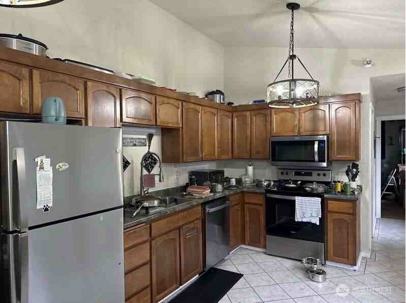 404 11th Street Sultan, WA 98294 - Photo 11 of 32