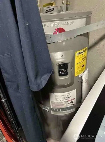 $445,000 | 404 11th Street, Sultan, WA 98294