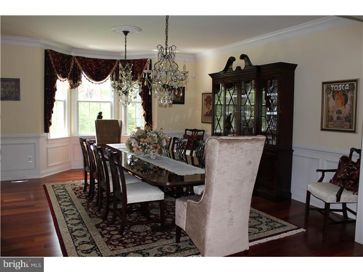 10 Rams Gate Court Medford, NJ 08055 - Photo 8 of 25 Dining Room