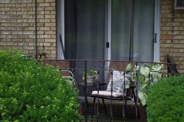 $2,400 | 81 High Street, Unit 10, Amesbury, MA 01913