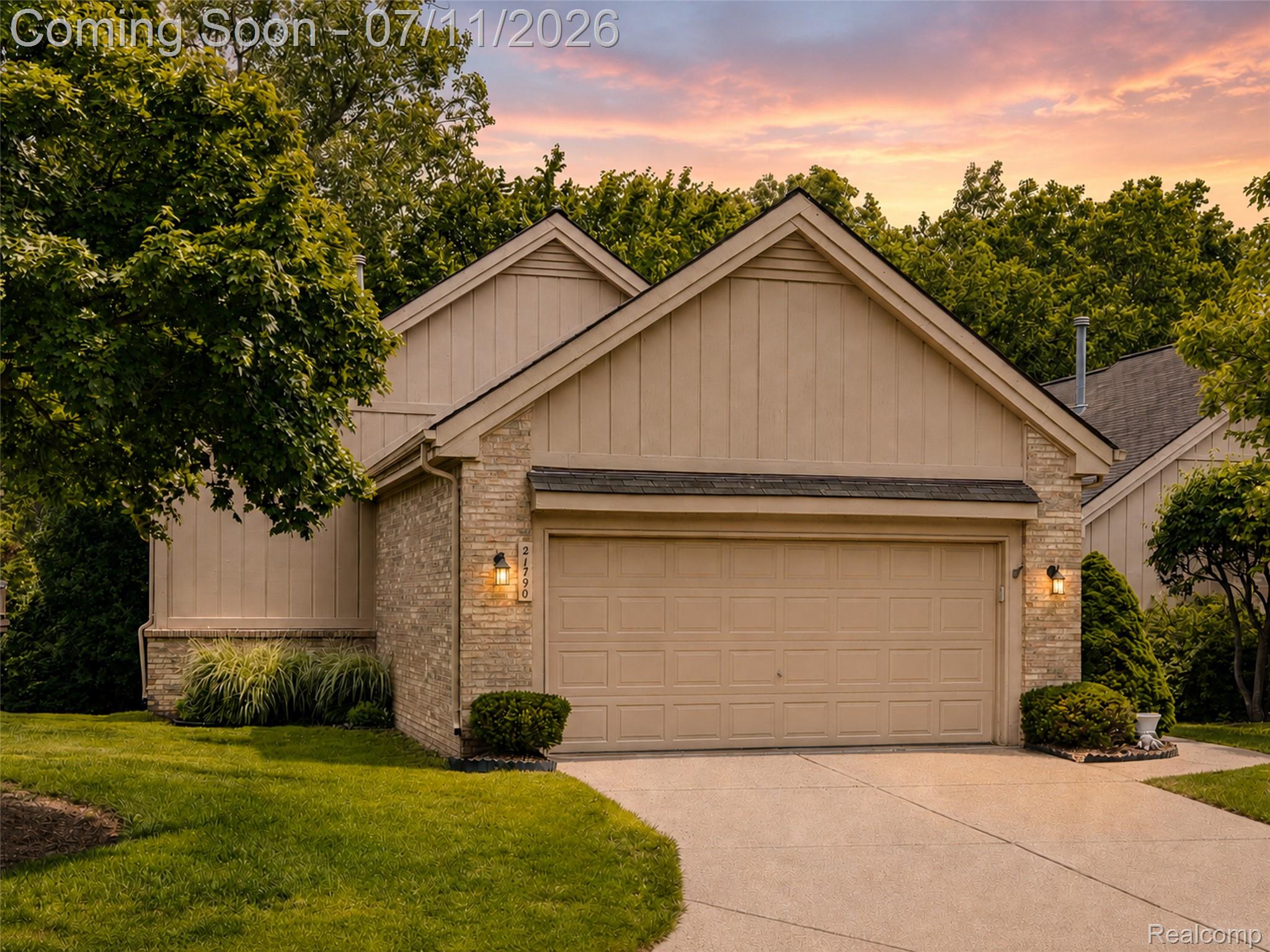 21790 River Ridge Trail Farmington, MI 48335 - Photo 1 of 34 Twilight Front.jpg