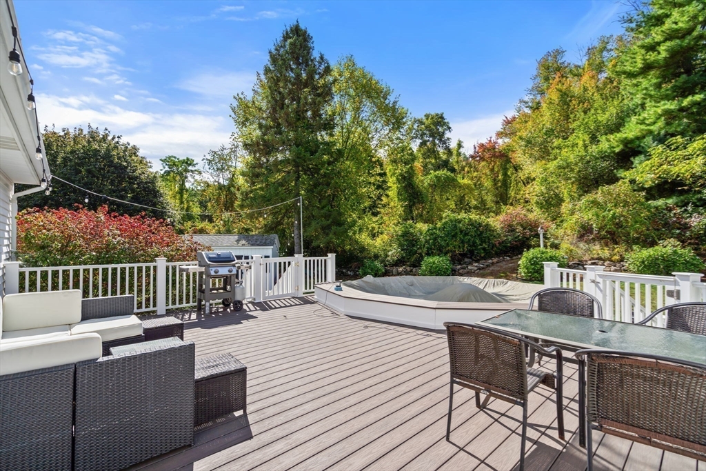 12 Patti Lane Maynard, MA 01754 - Photo 30 of 33