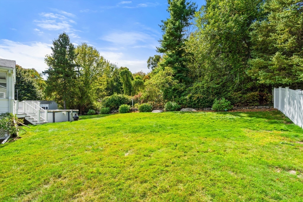 12 Patti Lane Maynard, MA 01754 - Photo 4 of 33