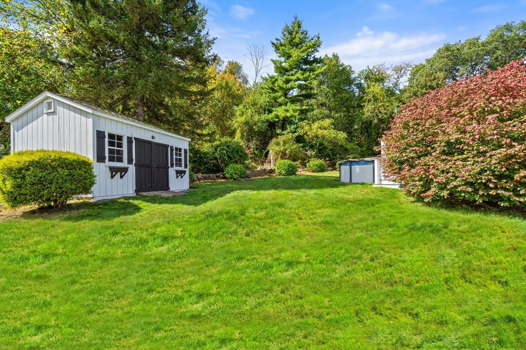 12 Patti Lane Maynard, MA 01754 - Photo 7 of 33