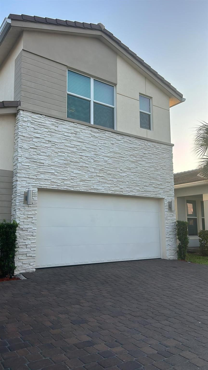 4161 Marina Way Lighthouse Point, FL 33064 - Photo 2 of 20 Photo 2