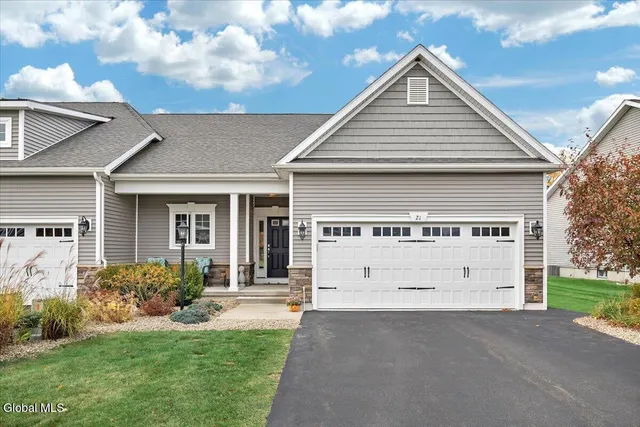 $389,900 | 21 David Drive, Bethlehem, NY 12077