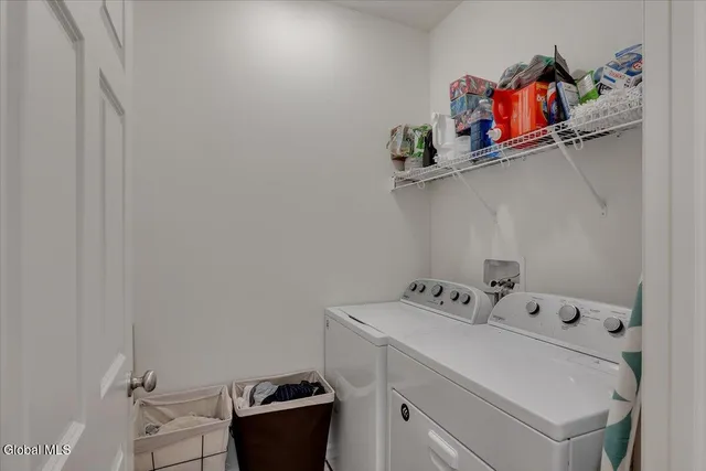 $389,900 | 21 David Drive, Bethlehem, NY 12077