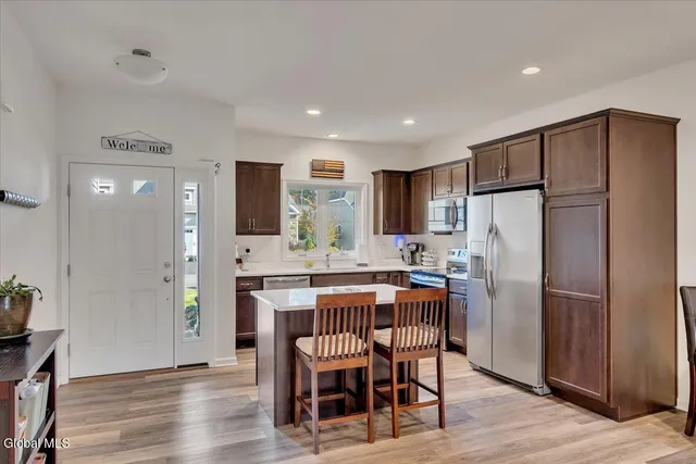 $389,900 | 21 David Drive, Bethlehem, NY 12077