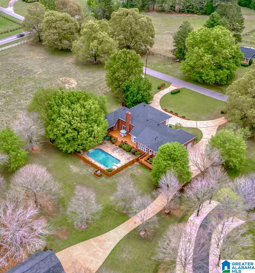 1086 Spring Garden Street Pelham, AL 35124 - Photo 8 of 49