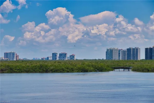 $15,000 | 60 Seagate Drive, Unit 402, Naples, FL 34103