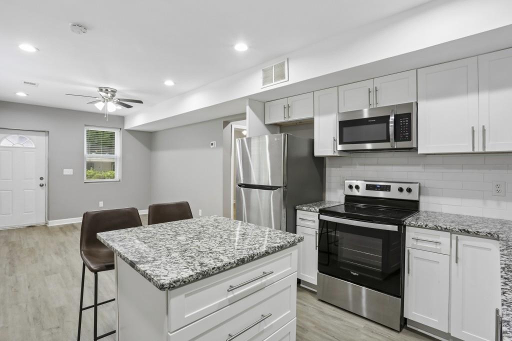 2893 White Oak Drive Decatur, GA 30032 - Photo 11 of 16
