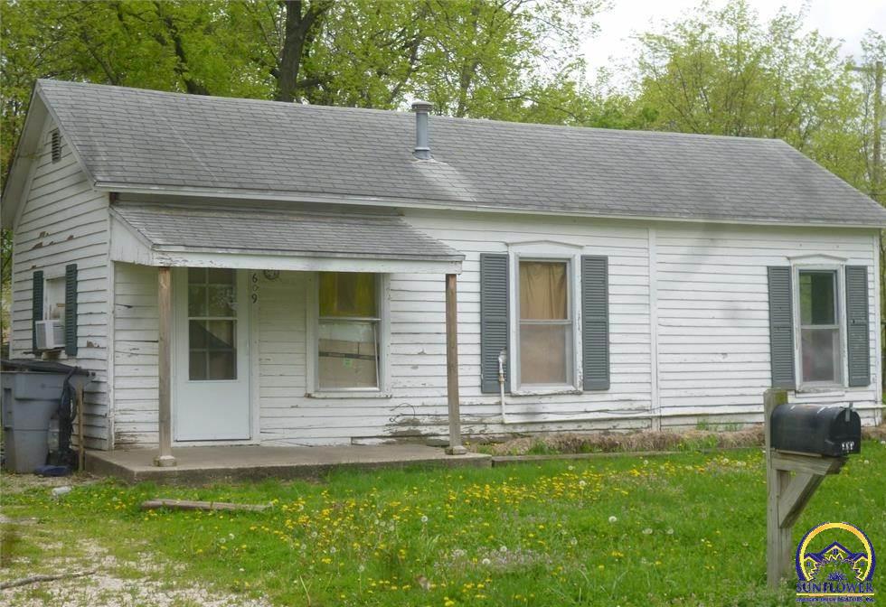 25 Rural Street Emporia, KS 66801 - Photo 2 of 2 Gallery Image 2