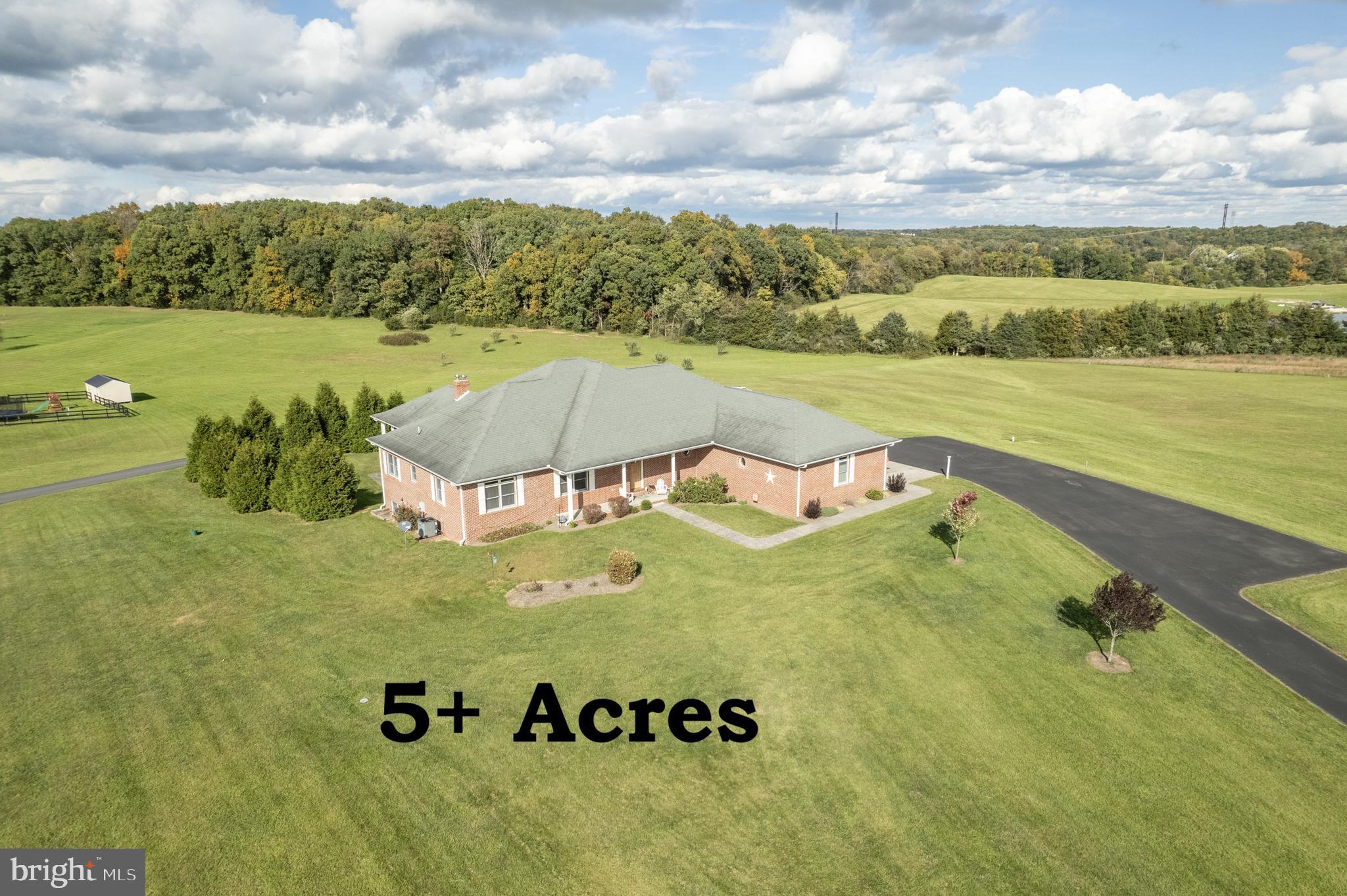 424 Riley Mill Lane Middletown, VA 22645 - Photo 1 of 52 360 degree views, backs to farm
