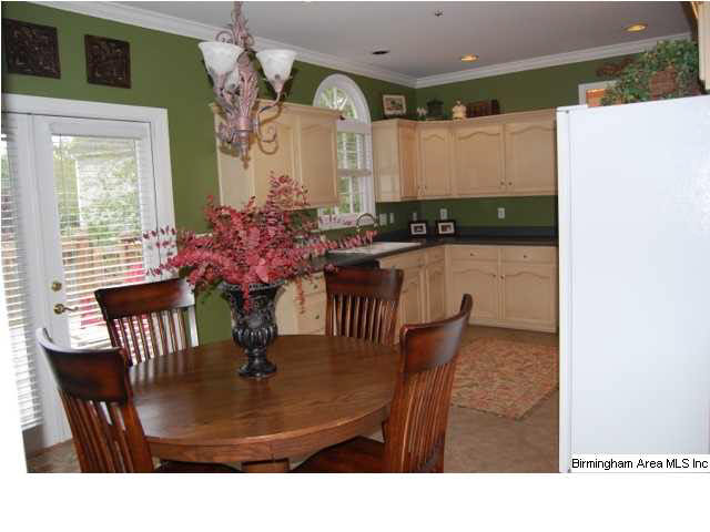 1617 Russet Crest Circle Birmingham, AL 35244 - Photo 6 of 14