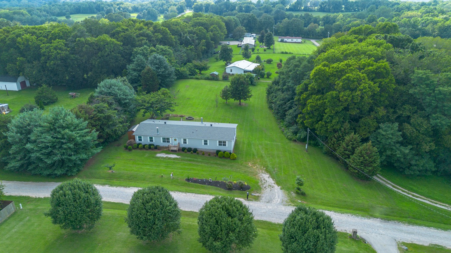 1601 Silver Lane Spring Hill, TN 37174 - Photo 34 of 36