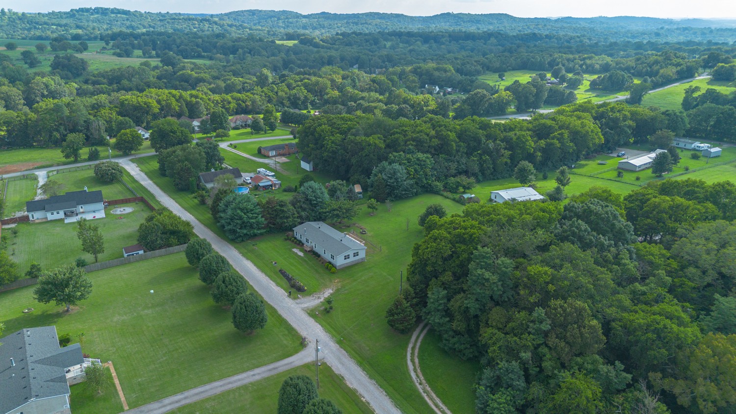 1601 Silver Lane Spring Hill, TN 37174 - Photo 35 of 36