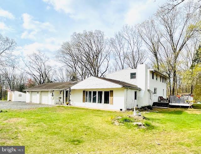 9 View Road Perkiomenville, PA 18074 - Photo 18 of 18 a front view of a house with a garden