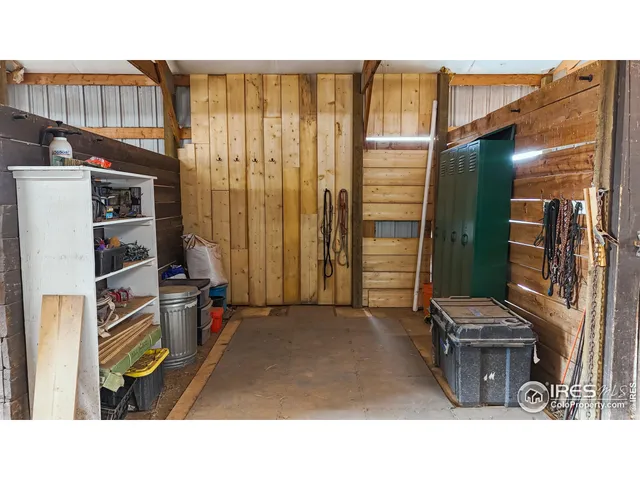 a outdoor view with a bench