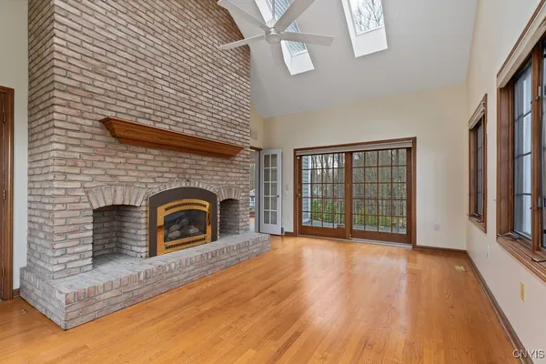 $974,900 | 7111 Thorntree Hill Drive, De Witt, NY 13066