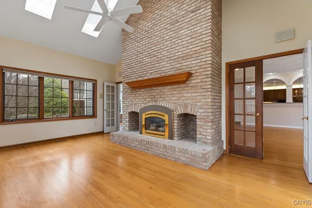 $999,900 | 7111 Thorntree Hill Drive, De Witt, NY 13066