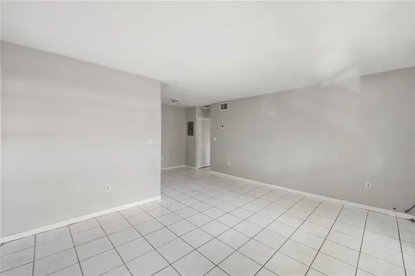$1,650 | 1925 Madison Street, Unit 22, Hollywood, FL 33020