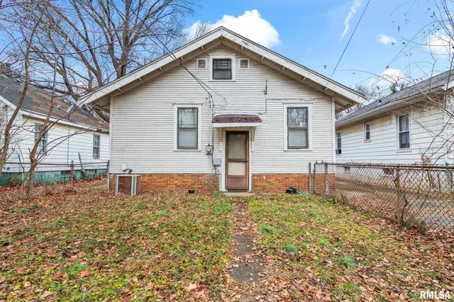 $63,700 | 2236 East Adams Street, Springfield, IL 62703